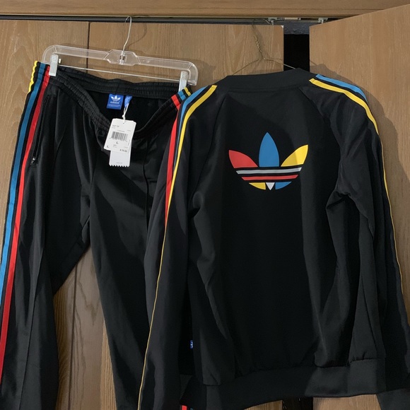 Jogging suit